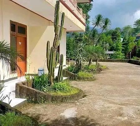 Villa Puncak Resort Cikundul Екстериор снимка