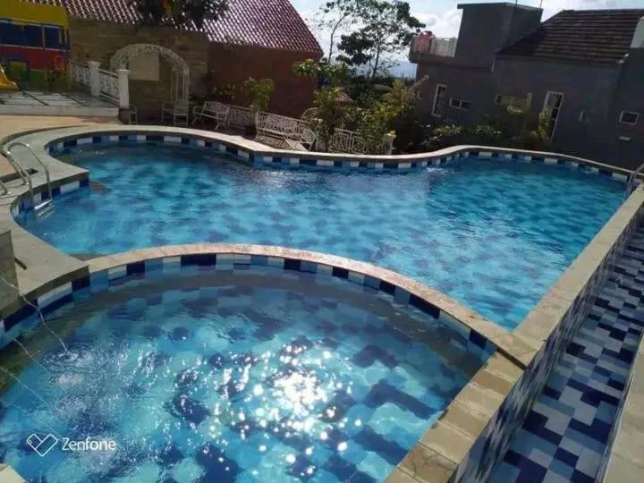 Villa Puncak Resort Cikundul Екстериор снимка